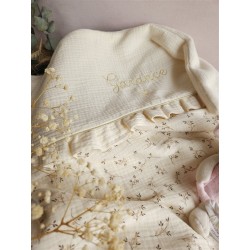 Plaid couverture doudou prénom personnalisé broderie fait main patchwork chambre bébé cadeau naissance anniversaire double