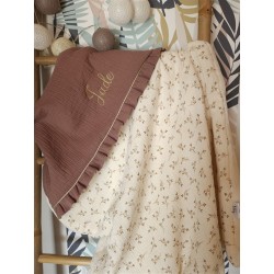 Plaid couverture doudou prénom personnalisé broderie fait main patchwork chambre bébé cadeau naissance anniversaire double