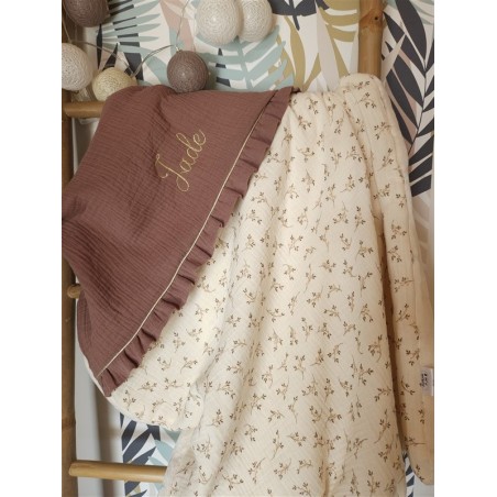 Plaid couverture doudou prénom personnalisé broderie fait main patchwork chambre bébé cadeau naissance anniversaire double