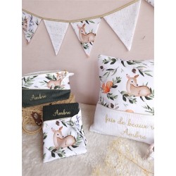 Trousse toilette prénom personnalisé broderie rangement fait main maquillage enfant langer pochette maquillage
