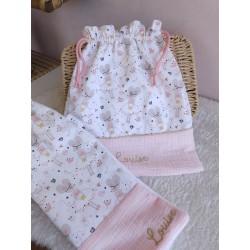 Sac pochon pochette prénom personnalisé broderie fait main enfant  range doudou vetement cadeau naissance