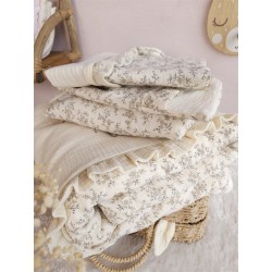 pochette langer nomade prénom personnalisé broderie fait main cadeau naissance tissu change bébé couches accessoires