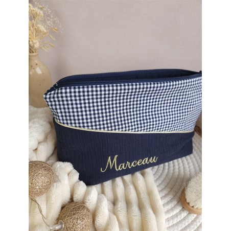 Trousse toilette prénom personnalisé broderie rangement fait main maquillage enfant langer pochette maquillage