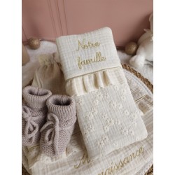 protège livret famille prénom personnalisé broderie fait main cadeau mariage tissu