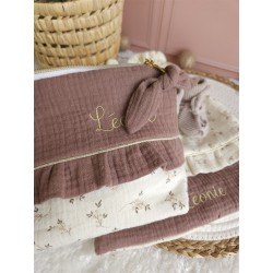 Trousse toilette frou frou prénom personnalisé broderie rangement fait main maquillage enfant langer pochette maquillage