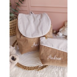 Trousse toilette prénom personnalisé broderie rangement fait main maquillage enfant langer pochette maquillage