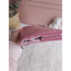 protège carnet santé prénom personnalisé broderie fait main cadeau naissance tissu bébé double gaze