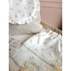 Sac pochon pochette prénom personnalisé broderie fait main enfant  range doudou vetement cadeau naissance