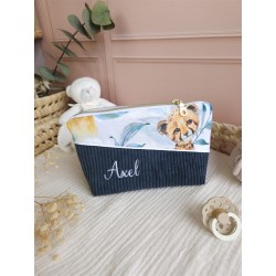 Trousse toilette prénom personnalisé broderie rangement fait main maquillage enfant langer pochette maquillage