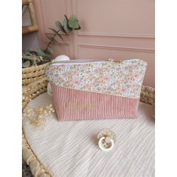 Trousse toilette prénom personnalisé broderie rangement fait main maquillage enfant langer pochette maquillage