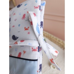 protège carnet santé prénom personnalisé broderie fait main cadeau naissance tissu bébé double gaze