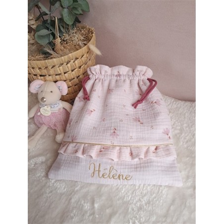 Sac pochon pochette prénom personnalisé broderie fait main enfant  range doudou vetement cadeau naissance
