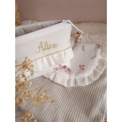 Sac dos maternelle frou frou prénom personnalisé broderie fait main enfant range doudou cadeau cartable crèche bébé petit sac